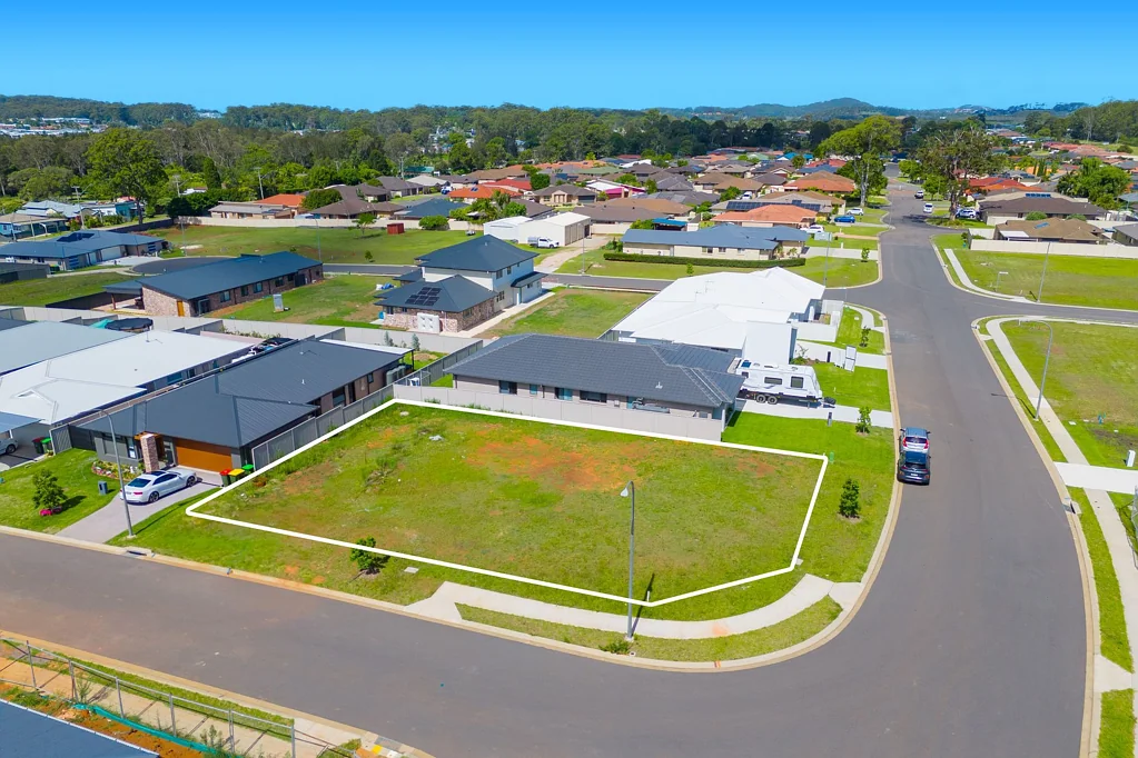 16 Cnr Annabella Drive & Freesia Place, Port Macquarie, NSW 2444