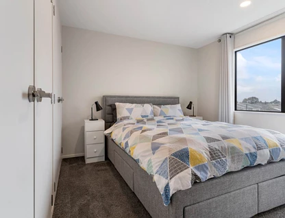 2/20 Charles Street, Papatoetoe, Manukau City, 2 habitaciones, 2 baños, Townhouse