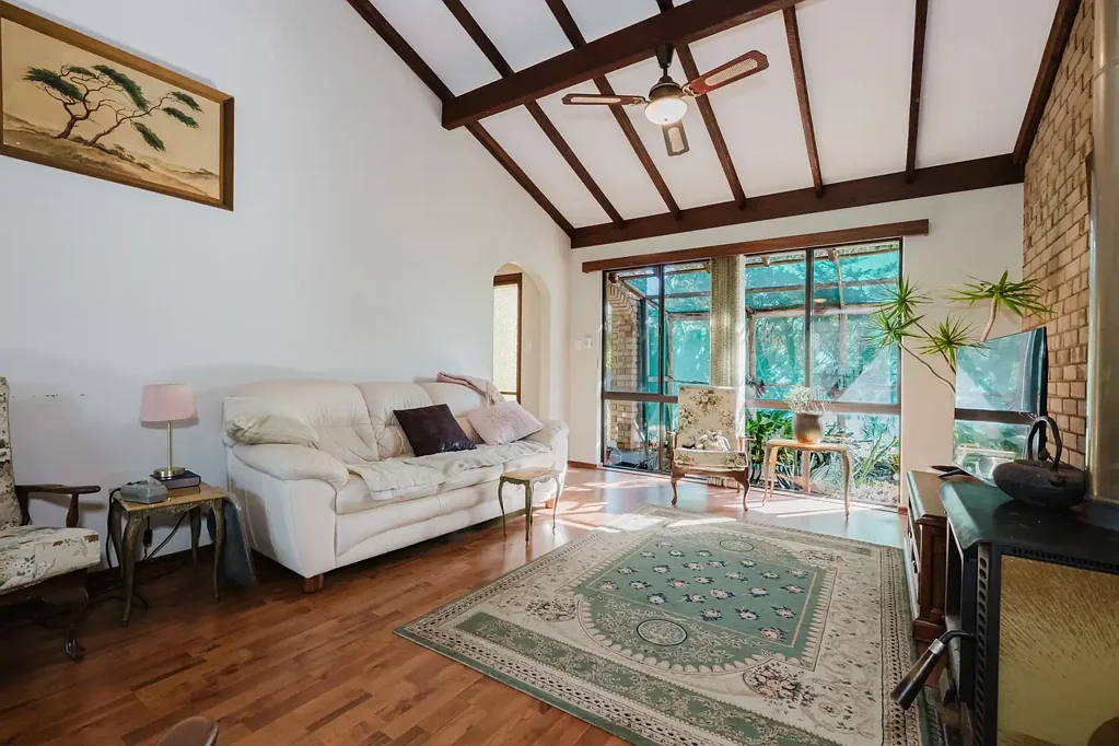 Falcon 2 Bedroom Unlock the potential of this Falcon gem