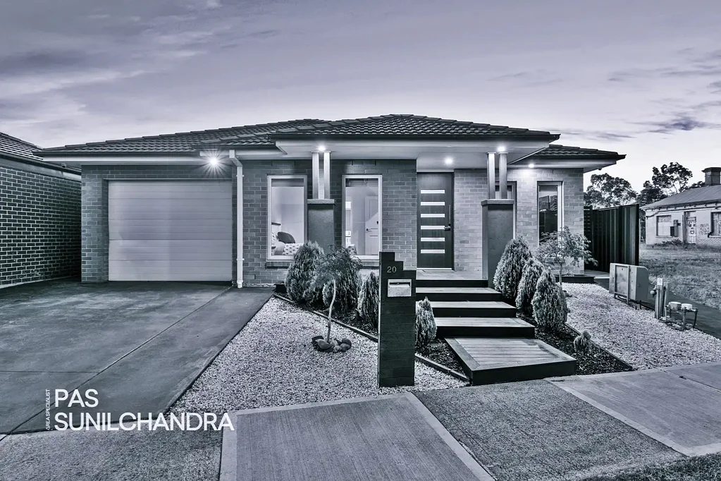 20 Elwick Drive, Clyde North, VIC 3978