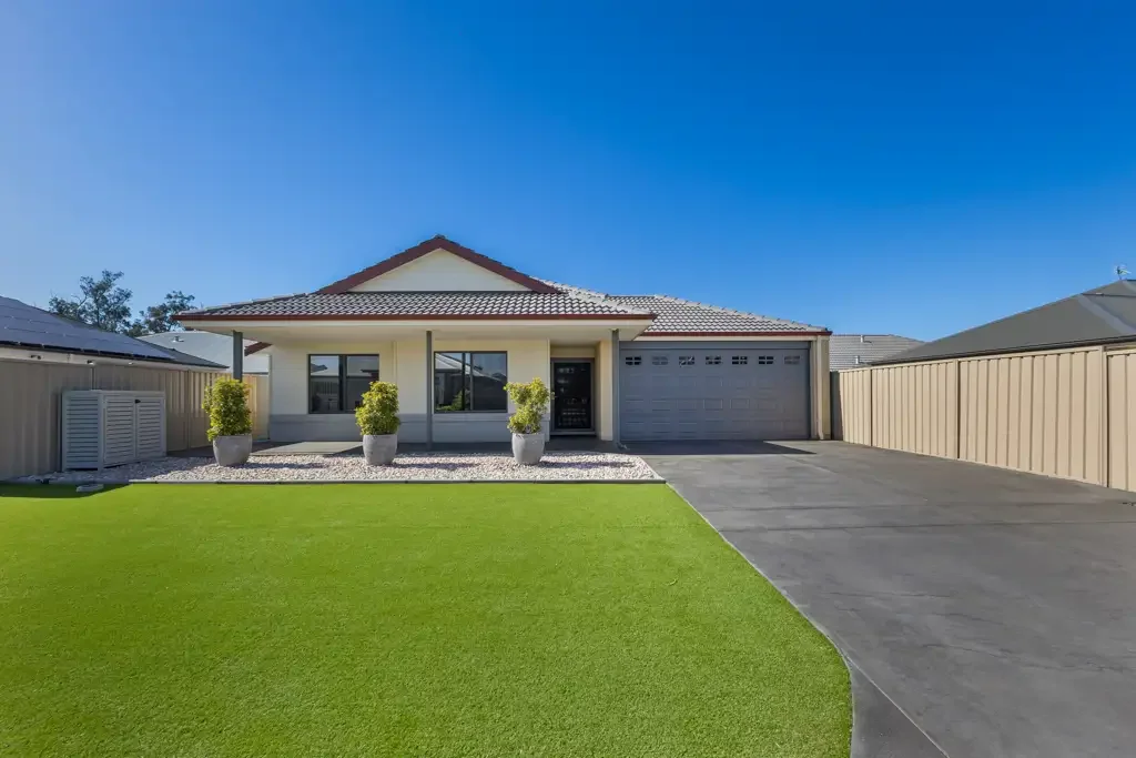 13 Atkins Road, Dalyellup, WA 6230