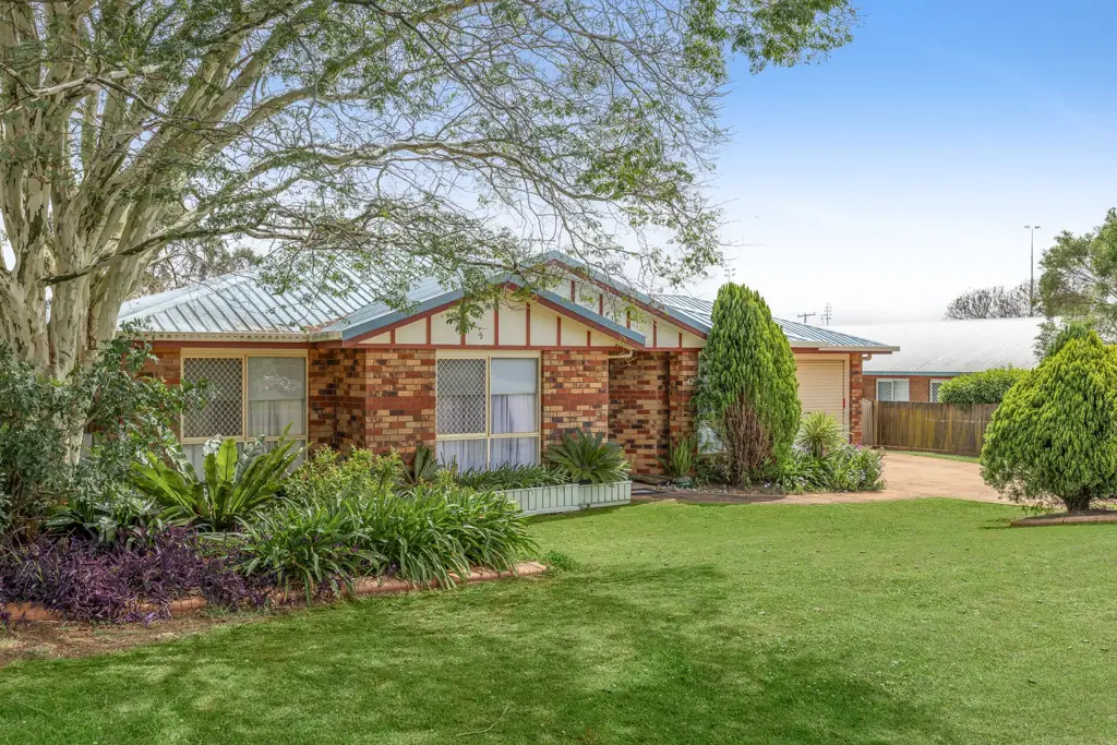 43 Gouldson Drive, Kearneys Spring, QLD 4350