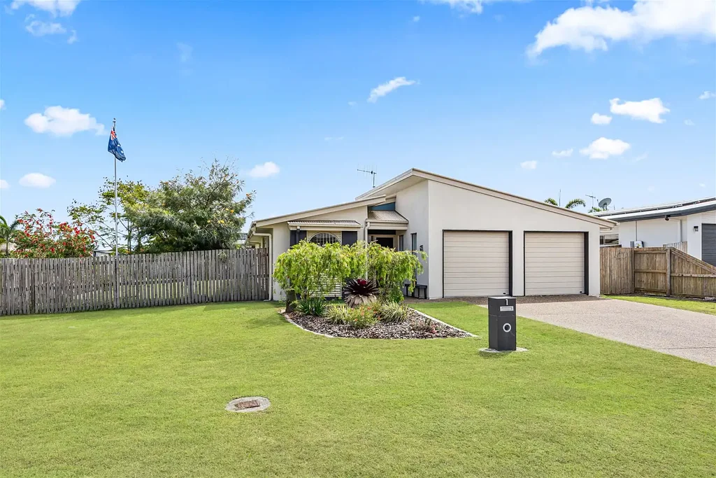 1 Memorial Street, Toogoom, QLD 4655