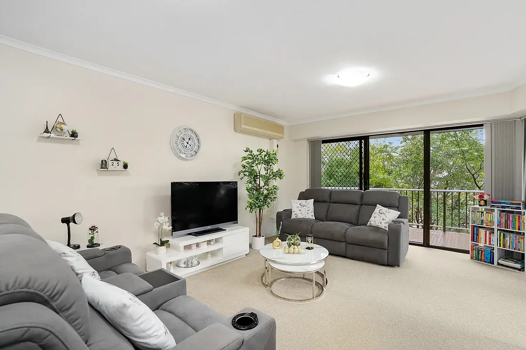 Ryde 3Moenga Tranquil district outlook with exceptional convenience