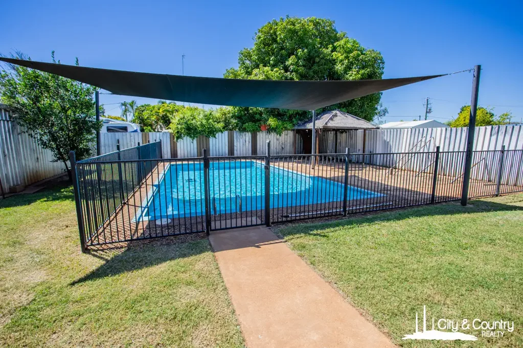 Mount Isa 3 Bedroom 22 Dempsey Street – Family Living with Poolside Entertaining