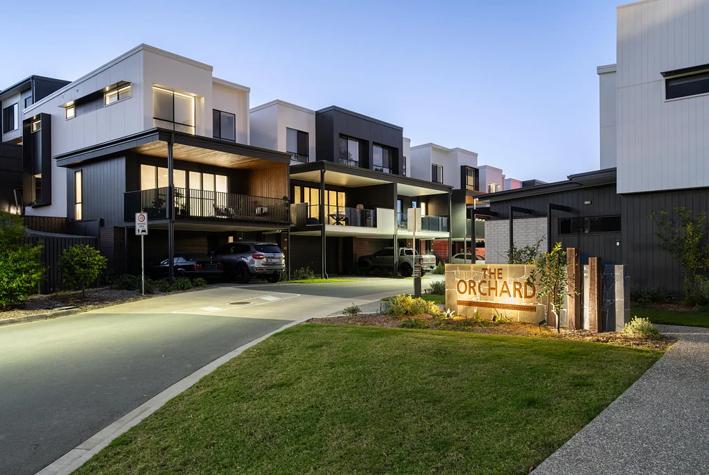 Arana Hills 4कमरा AUCTION 19th JULY - IF NOT SOLD PRIOR!!