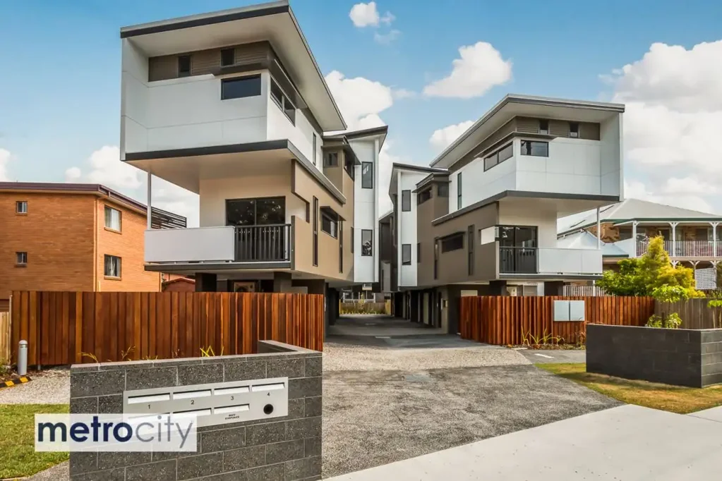Architecturally Designed Townhouse – Style, Space & Sophistication