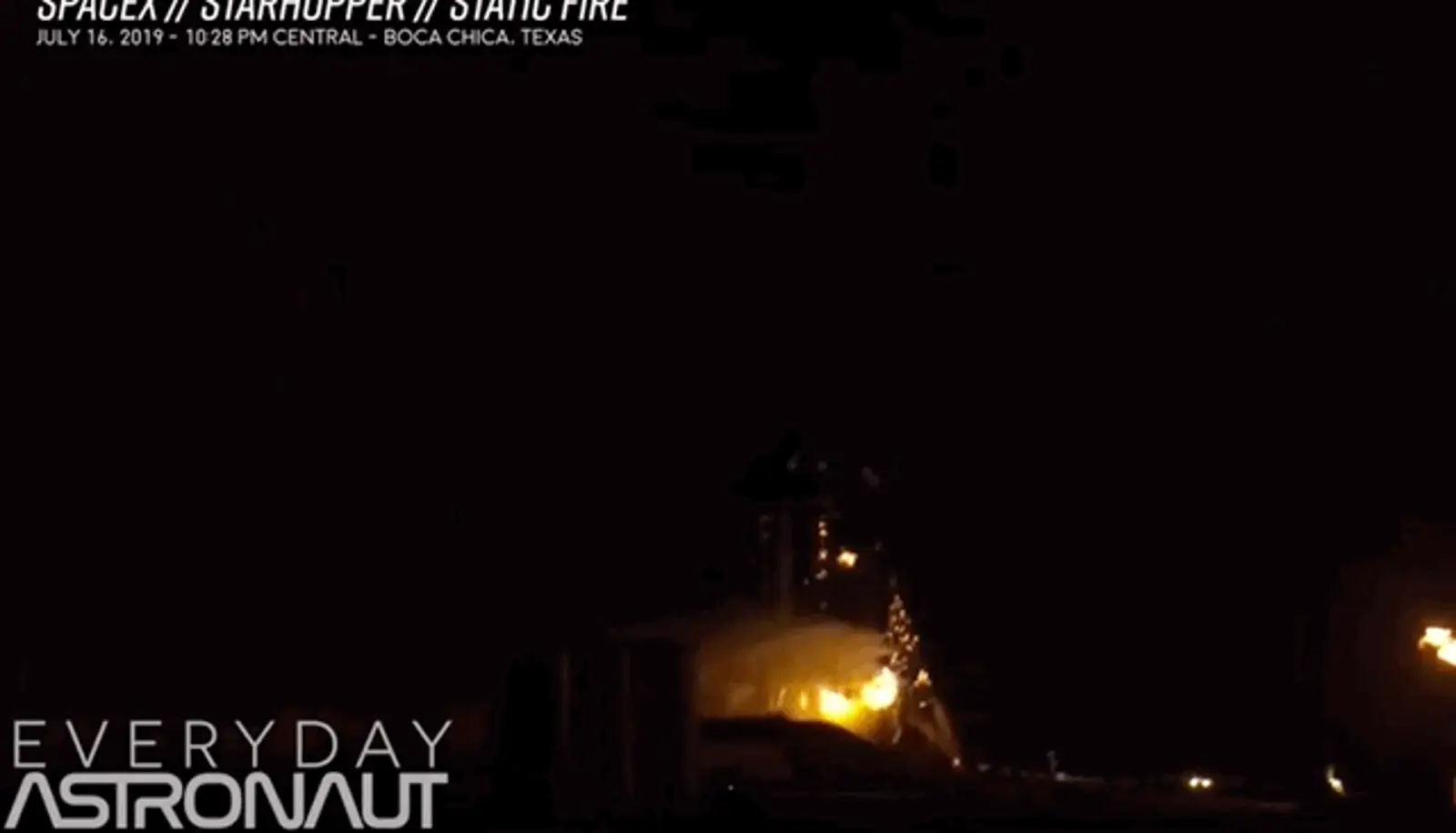 SpaceX发动机测试出小意外:星际飞船原型变"火球"