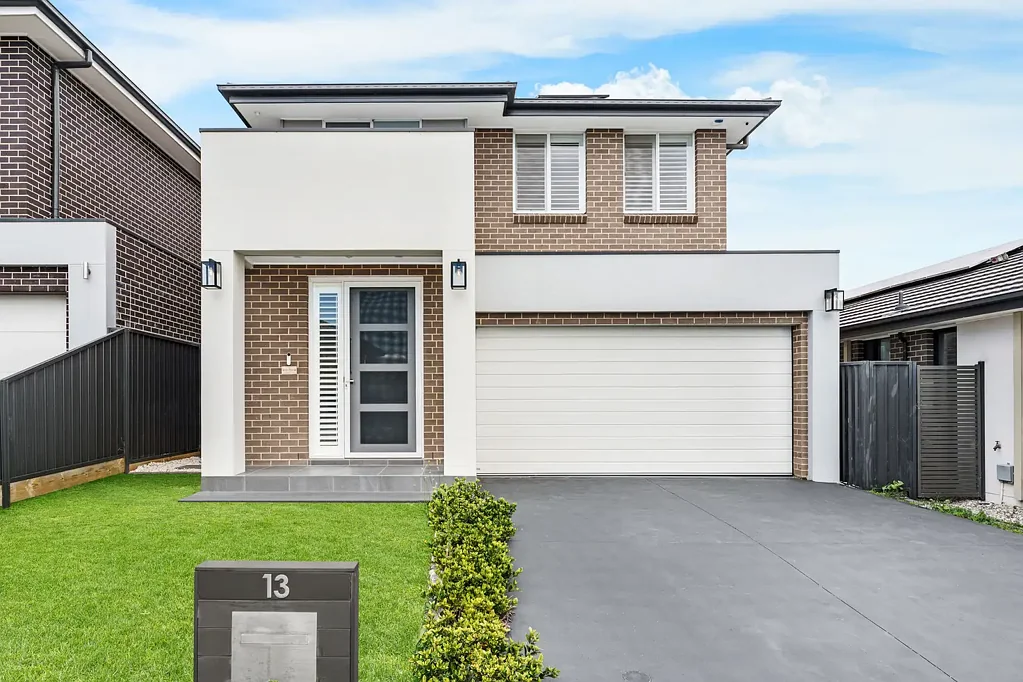 13 Driftway Street, Austral, NSW 2179