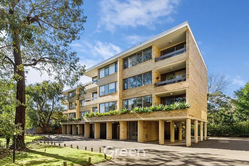 Sunrise Mornings, Sunset Evenings in the Heart of Cremorne
