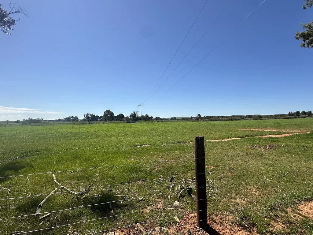 Jamestown Vacant Rural Land on the fringes of town