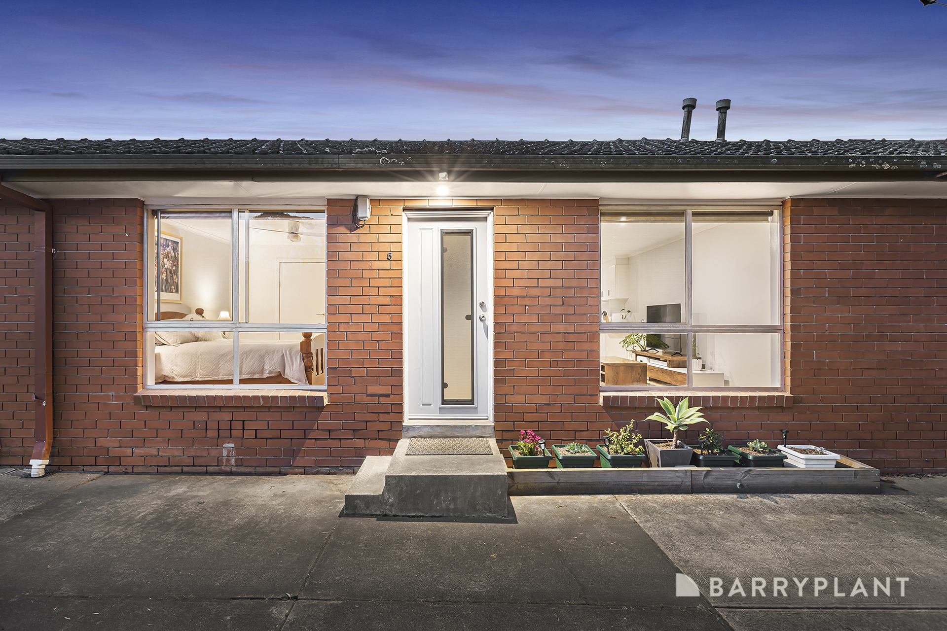 UNIT 5 45-47 CAMERON RD, CROYDON VIC 3136, 0 Kuwarto, 0 Banyo, Unit