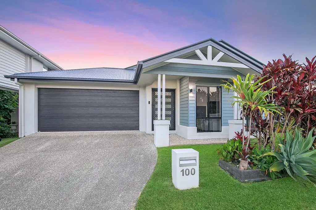 100 Shoreview Boulevard, Griffin, QLD 4503