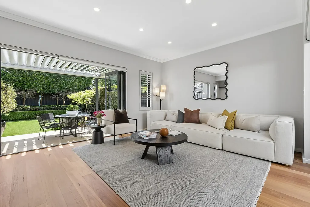 Rozelle 3Kwarto Pristine, sun-drenched, made for entertaining
