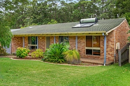 17 Maybern Close, North Nowra