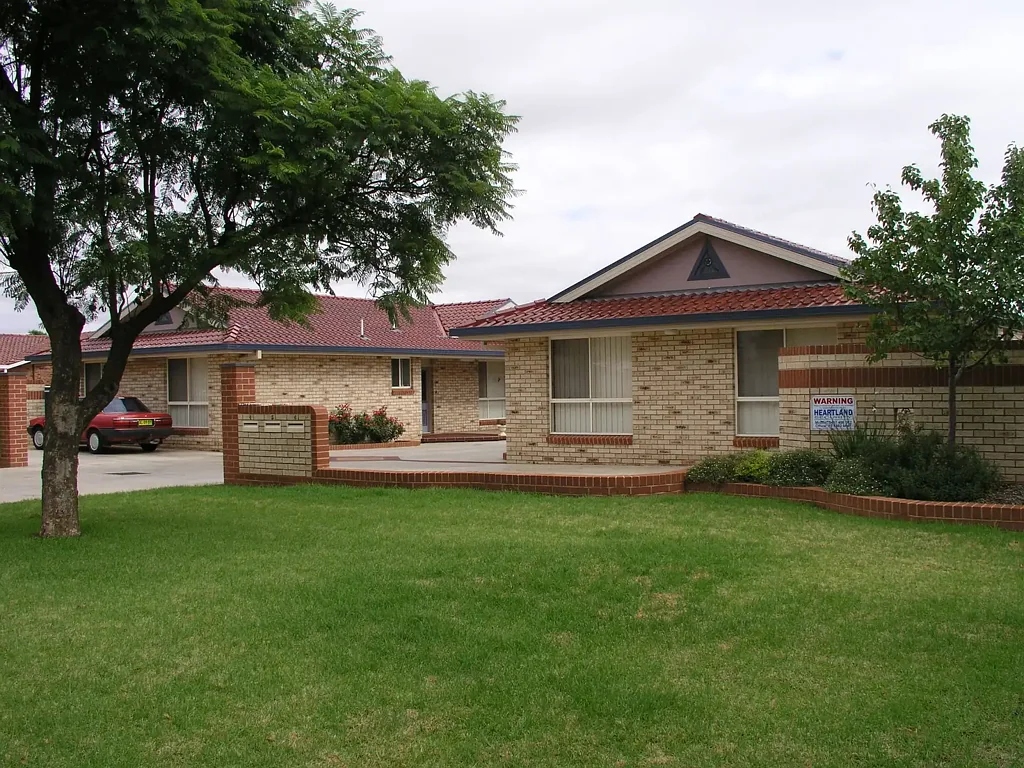 Ray White Real Estate Parkes