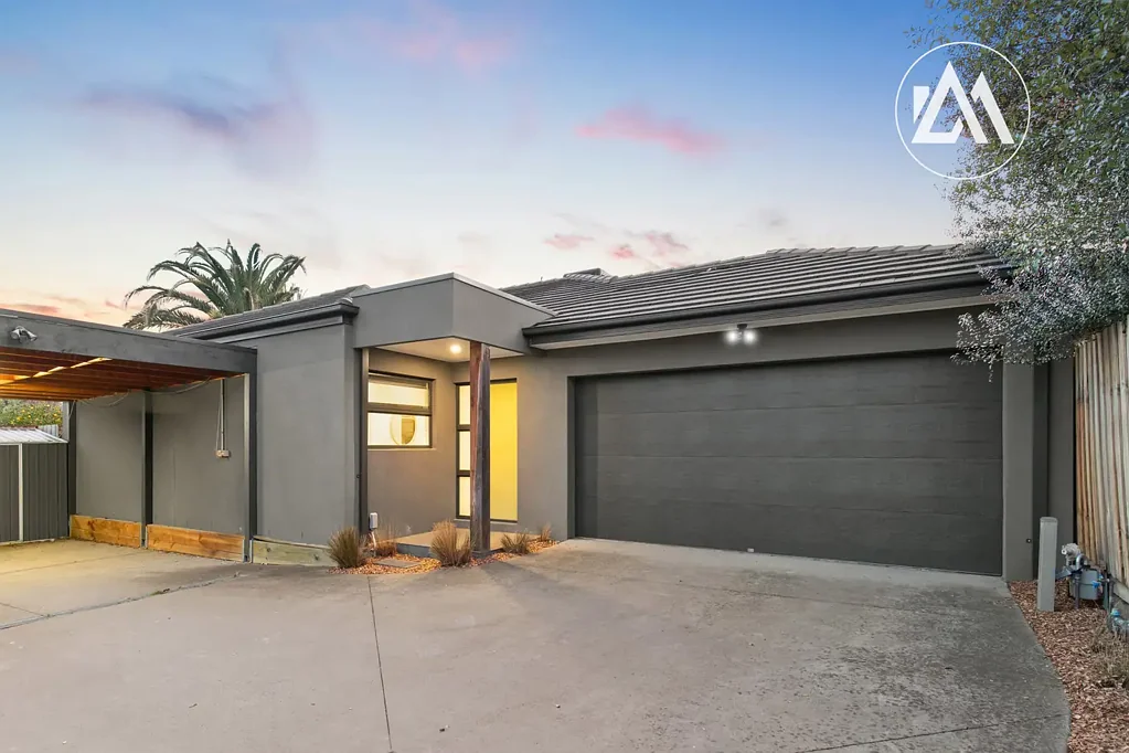 2/98 Kirkwood Avenue, Seaford, VIC 3198