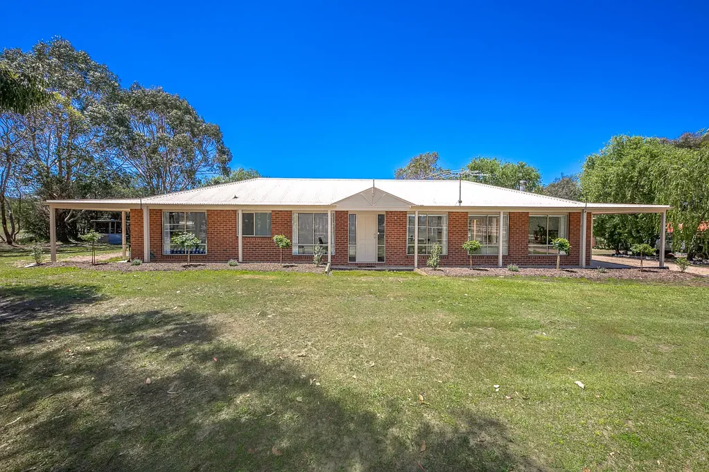 Lancefield 4બેડરૂમ Lifestyle Living on 5 Acres - Ideal for Horses