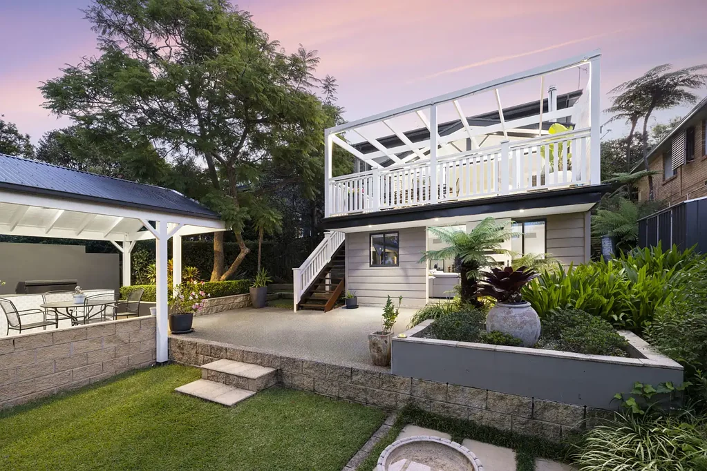 Allambie Heights 4침실 Family oasis with coastal views in premium lifestyle setting