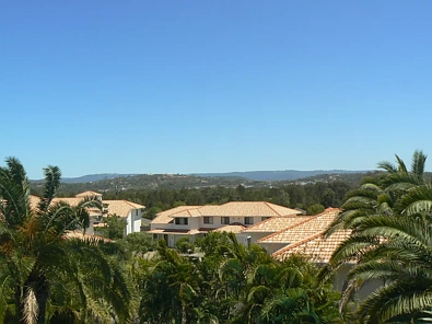 ਹੋਰ - 1 Gentian Drive, Arundel, QLD 4214