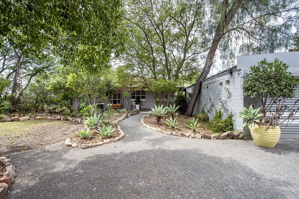 Port Pirie 3Zimmer Sought-After Area with Tree-Lined Street & Parklands
