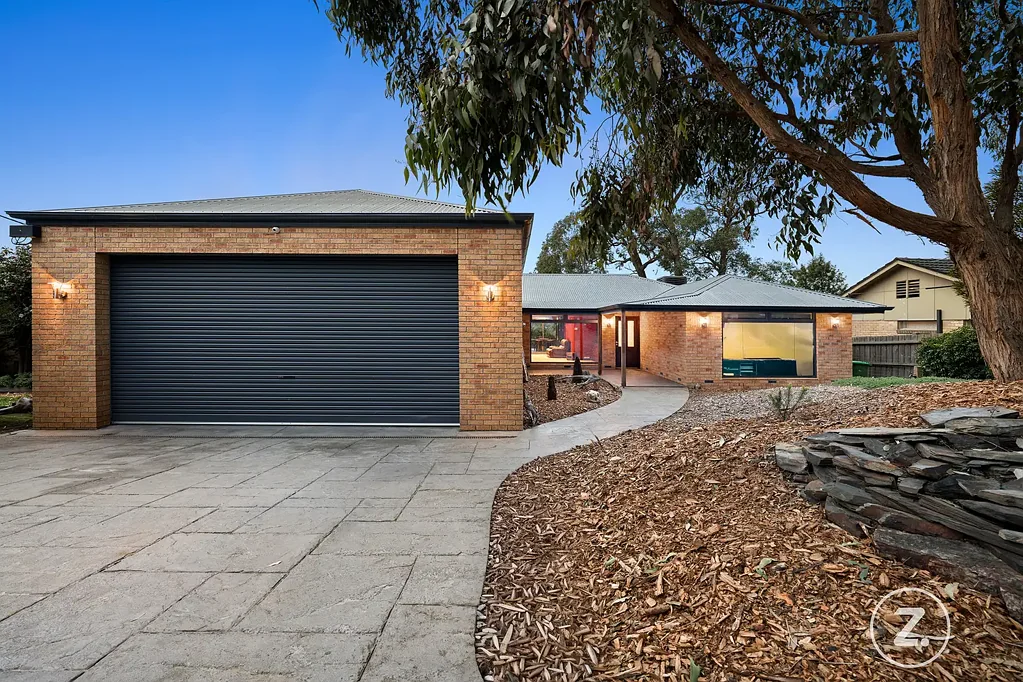 Mooroolbark 4ਬੈੱਡਰੂਮ Eclectic Elegance Meets Ultimate Functionality in Mooroolbark