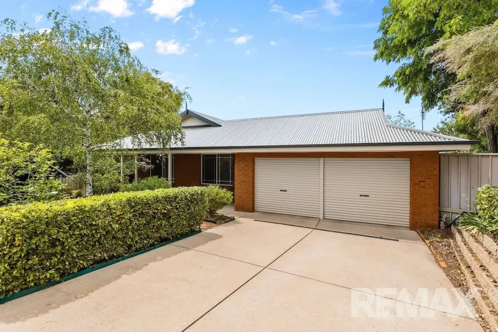 9 Stockton Place, Estella, NSW 2650
