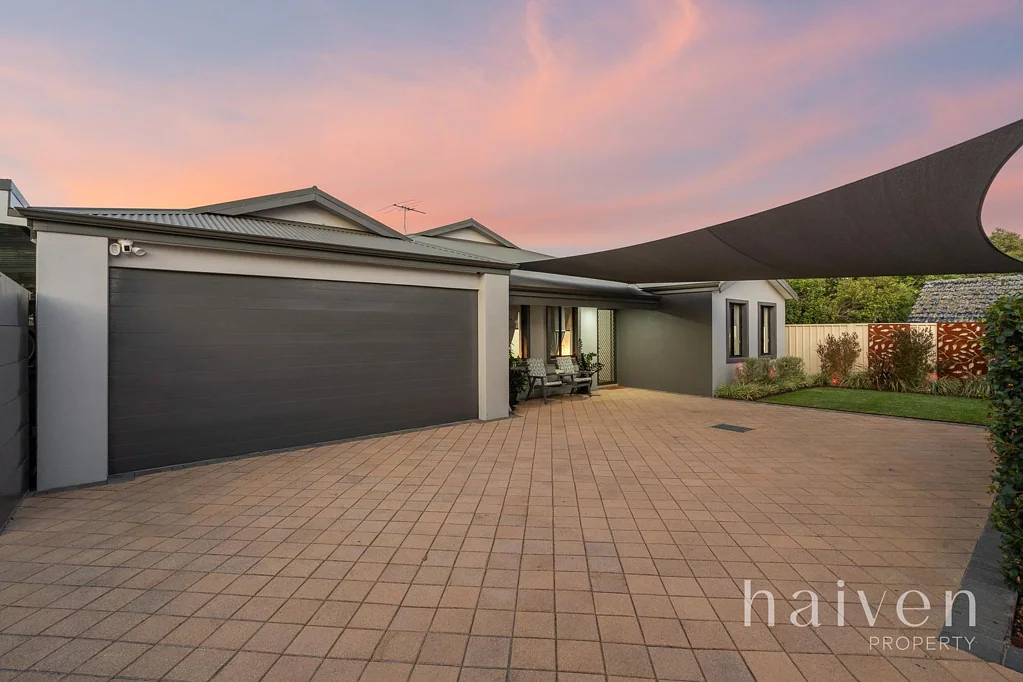 11A Young Street, Melville, WA 6156