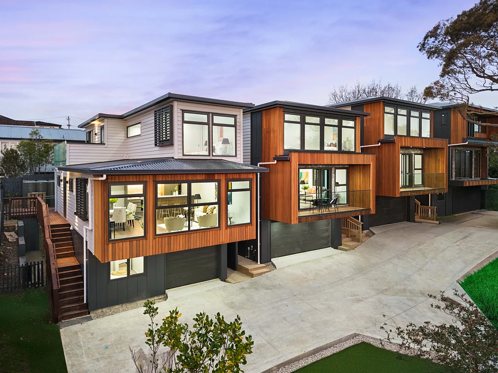 Mount Roskill 4Kwarto Three Stunning Homes with Panoramic Views!