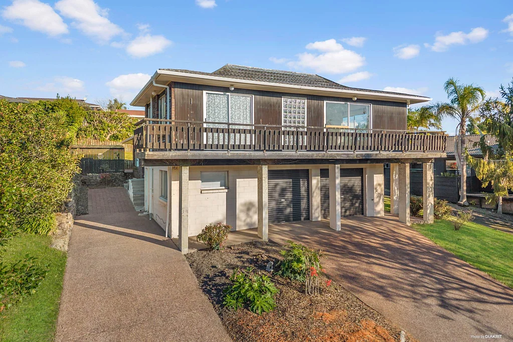 Farm Cove 3房  RENOVATE OR BUILD NEW HERE!