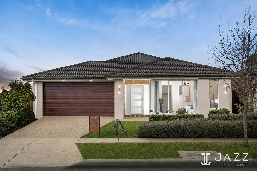 Aintree 4房 宽敞的30平方家庭住宅，坐落于宽敞的532平方米地块上 Spacious 30-Square Family Home on a Generous 532m² Allotment