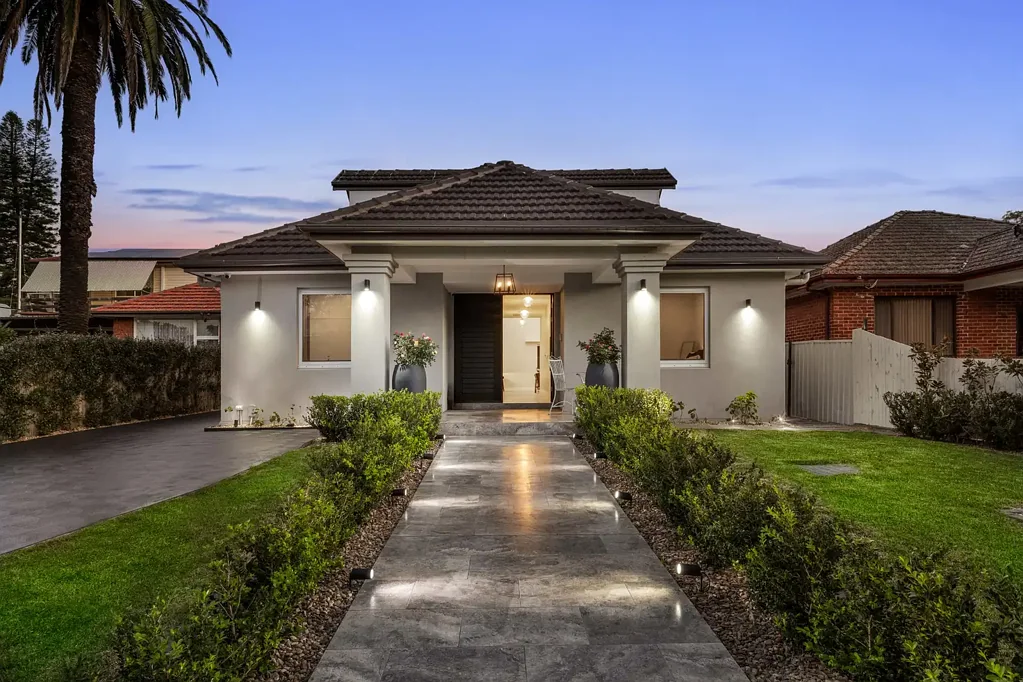 Homebush 4બેડરૂમ Luxurious family sanctuary in a premium address