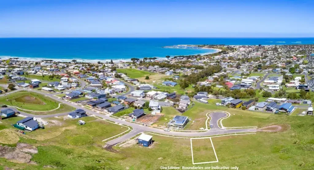Apollo Bay SOUTHERN OCEAN VIEWS – STUNNING BLANK CANVAS