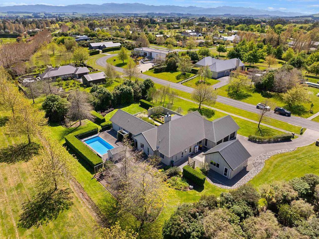 Martinborough 4 Bedroom Exceptional Setting, Effortless Lifestyle.