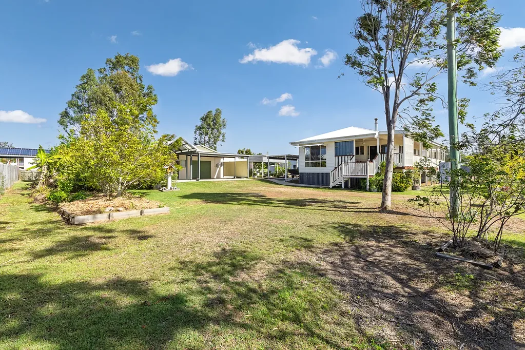 6 Bates Street, Boonooroo, QLD 4650, 3 Bedrooms, 2 Bathrooms, House