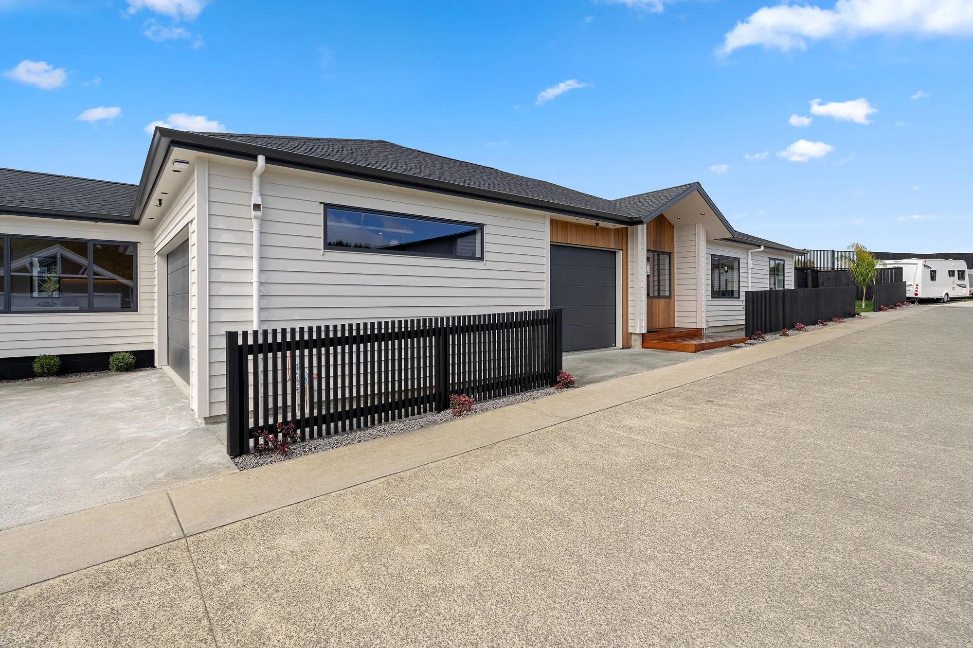 5 & 5A Hayley Court, Millwater, photo 8