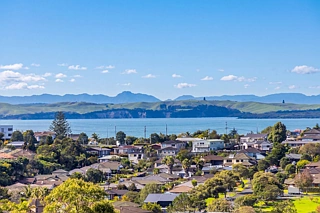 118 Fairview Avenue, Albany, North Shore City