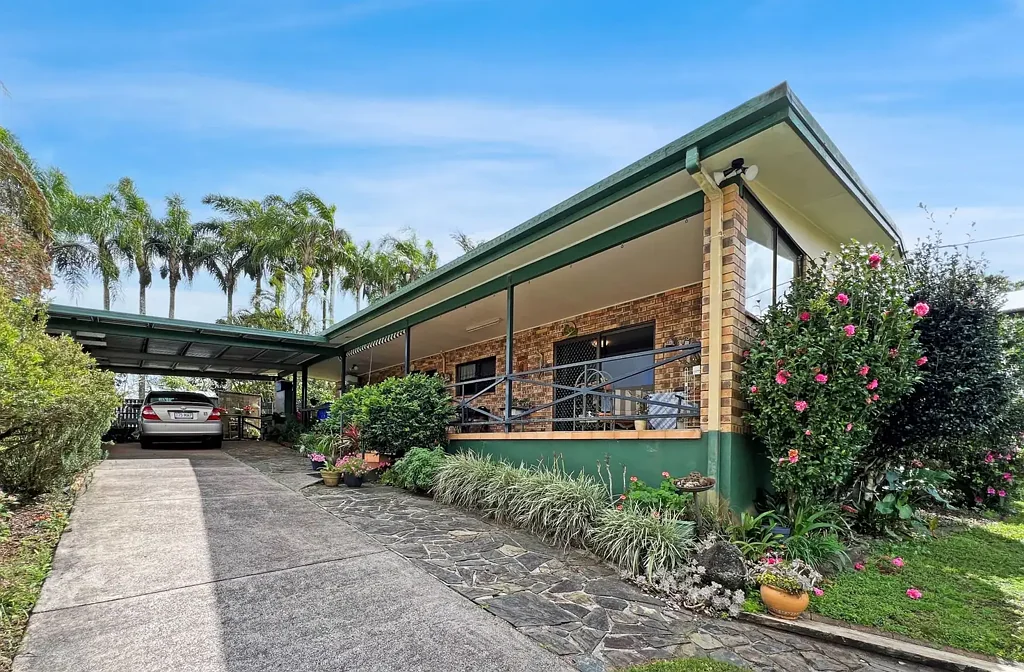 4 CENTENARY DRIVE, Atherton, QLD 4883