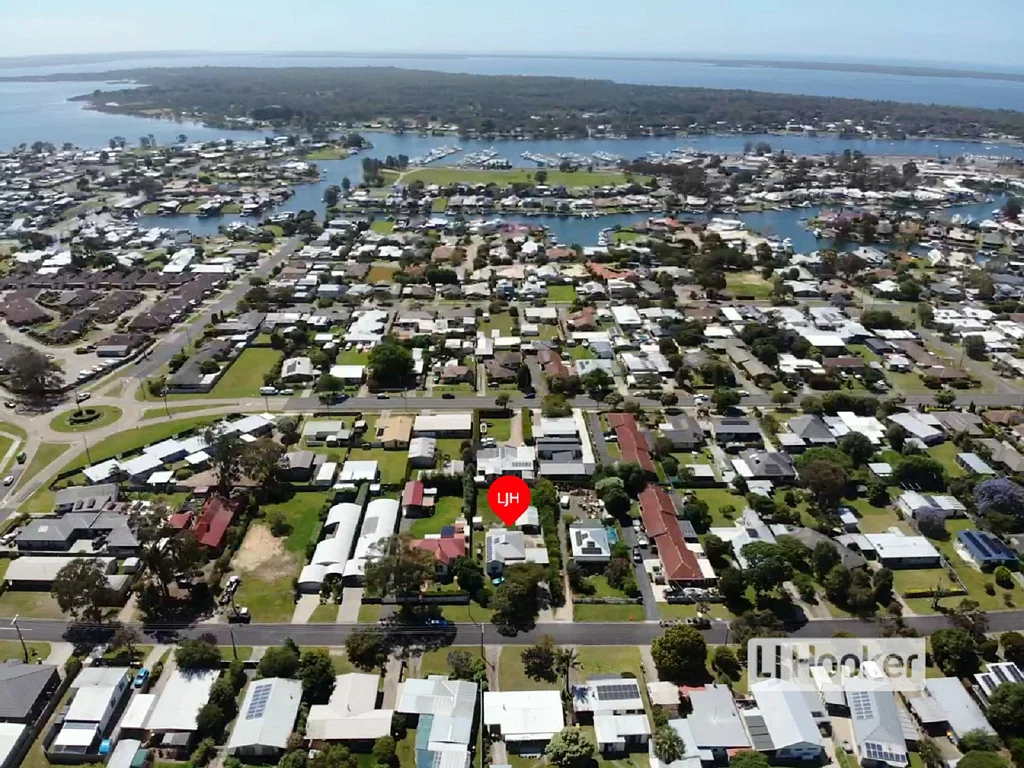 38 Cumming Street, Paynesville, VIC 3880