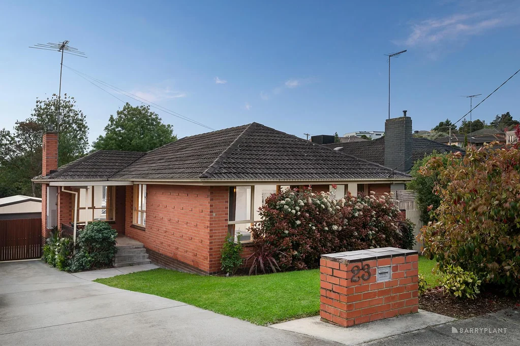 23 Lincoln Drive, Bulleen, VIC 3105