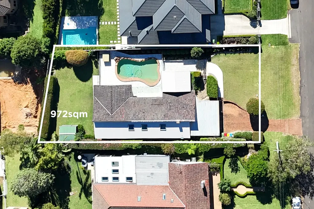 St Ives 4 Bedroom 972sqm of Possibility — Ready to Enjoy Today