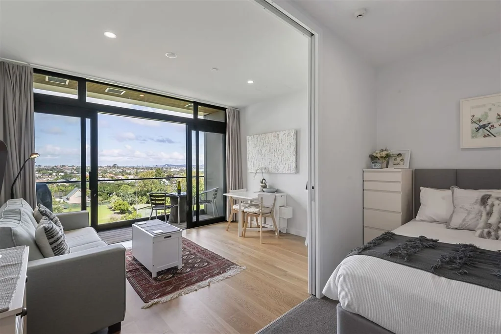 Takapuna 1બેડરૂમ STYLISH, VIEWS & A GREAT RENTAL RETURN