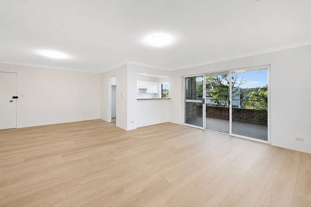MODERN NORTH FACING TWO-BEDROOM HOME