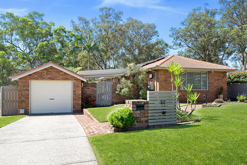 22 Popondetta Place, Glenfield, NSW 2167