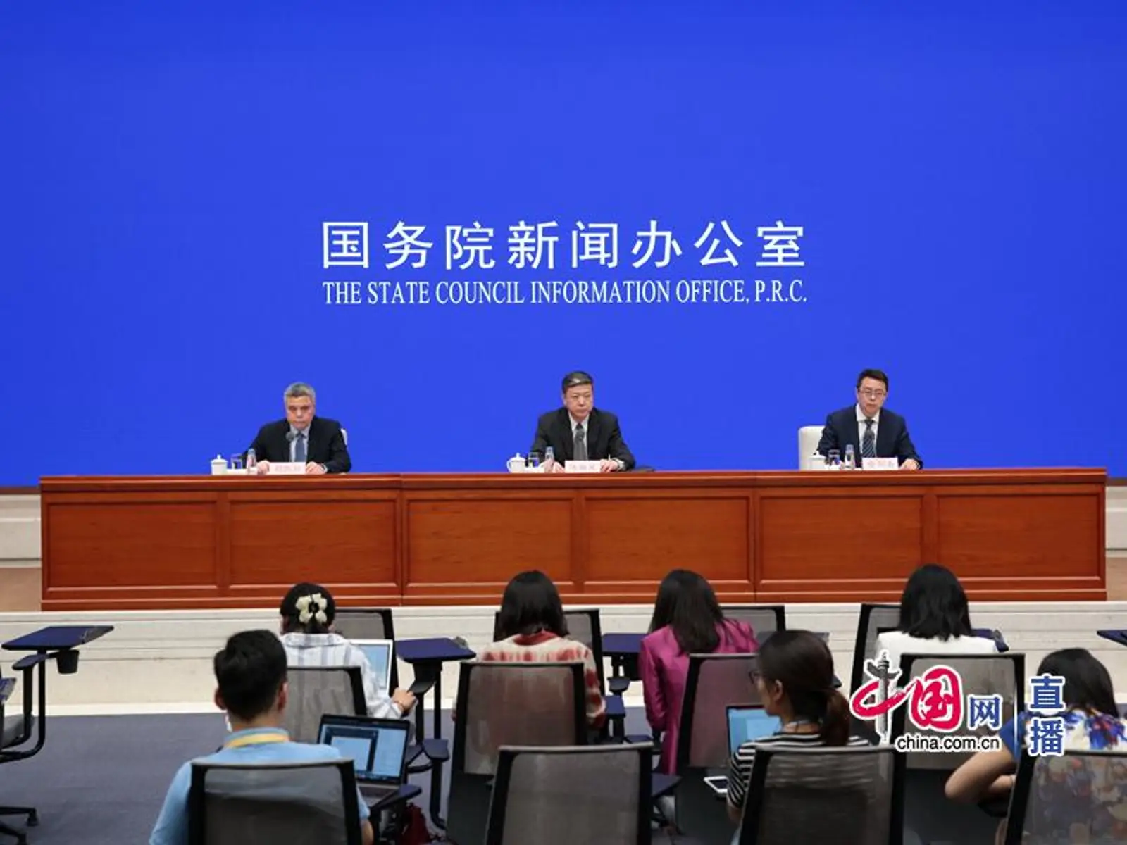 注意!外交部和文旅部发布赴美安全提醒