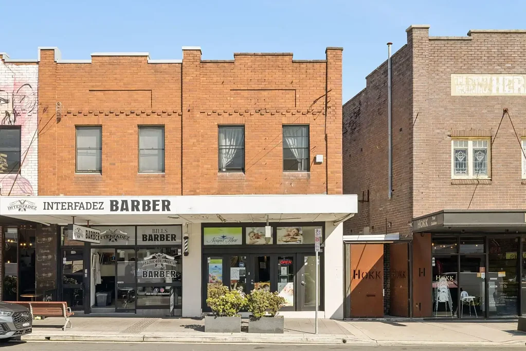 Belfield 3ਬੈੱਡਰੂਮ Rare Mixed-Use opportunity in the heart of Belfield village | Shop plus three bedroom residence