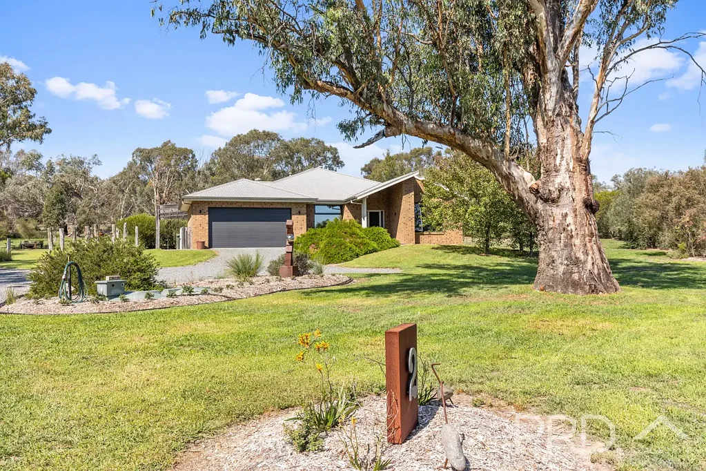 Tumut 4房  Beautifully Designed, Family Entertainer!