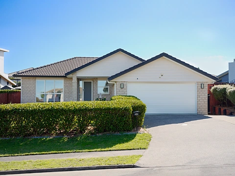 Pukekohe 4房  Stunning Family Home in Pukekohe