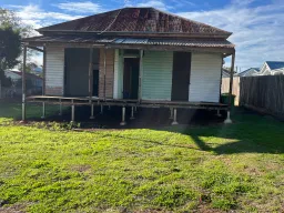 5 Walton Street, North Toowoomba