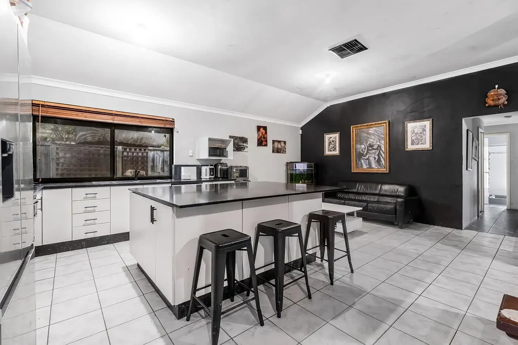 Ellenbrook 4 Bedroom Family Home Full of Potential